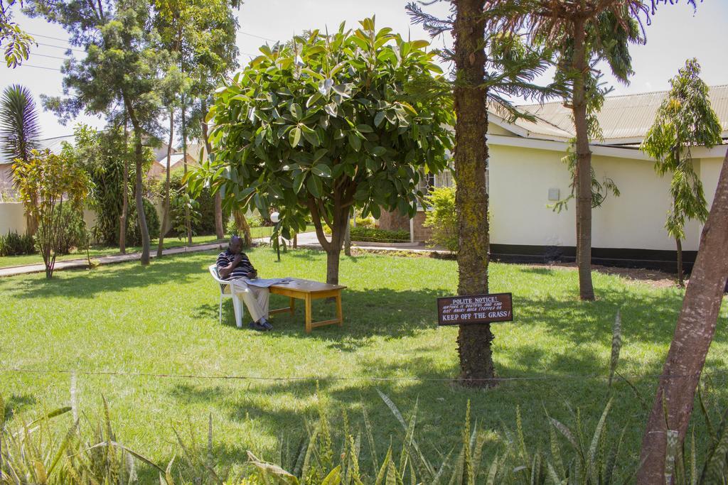 Isibania Borderpoint Lodge Migori Exterior foto